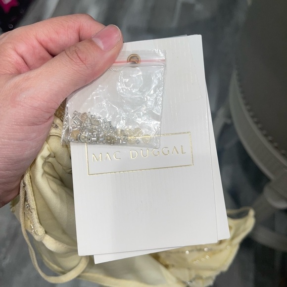 NEW Mac Duggal Beaded sleeveless faux wrap gown in buttercream size 12 - Picture 13 of 16